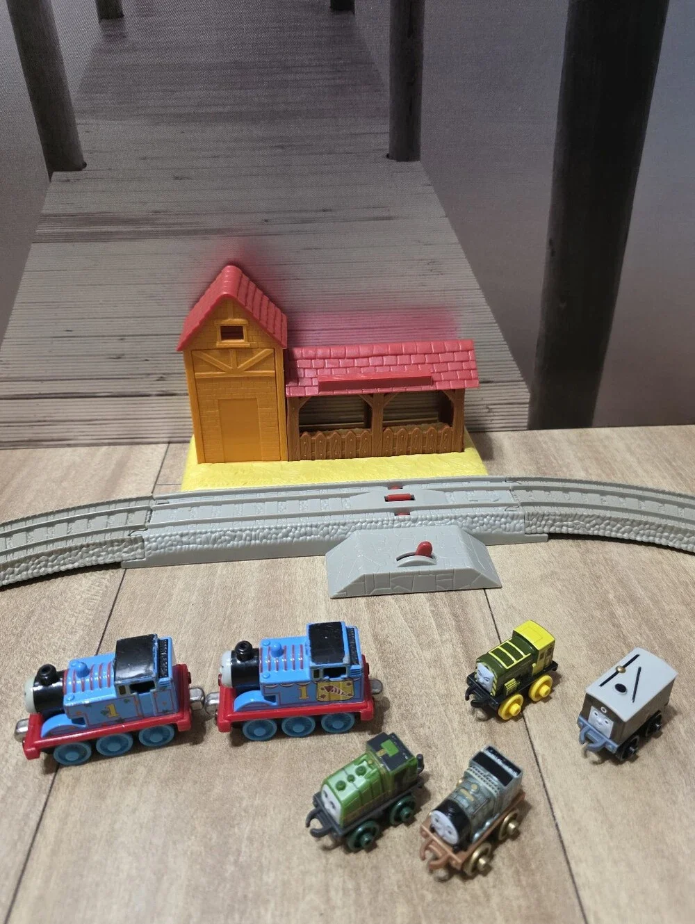 Thomas & Friends Track Set with Green Engine and Red Car